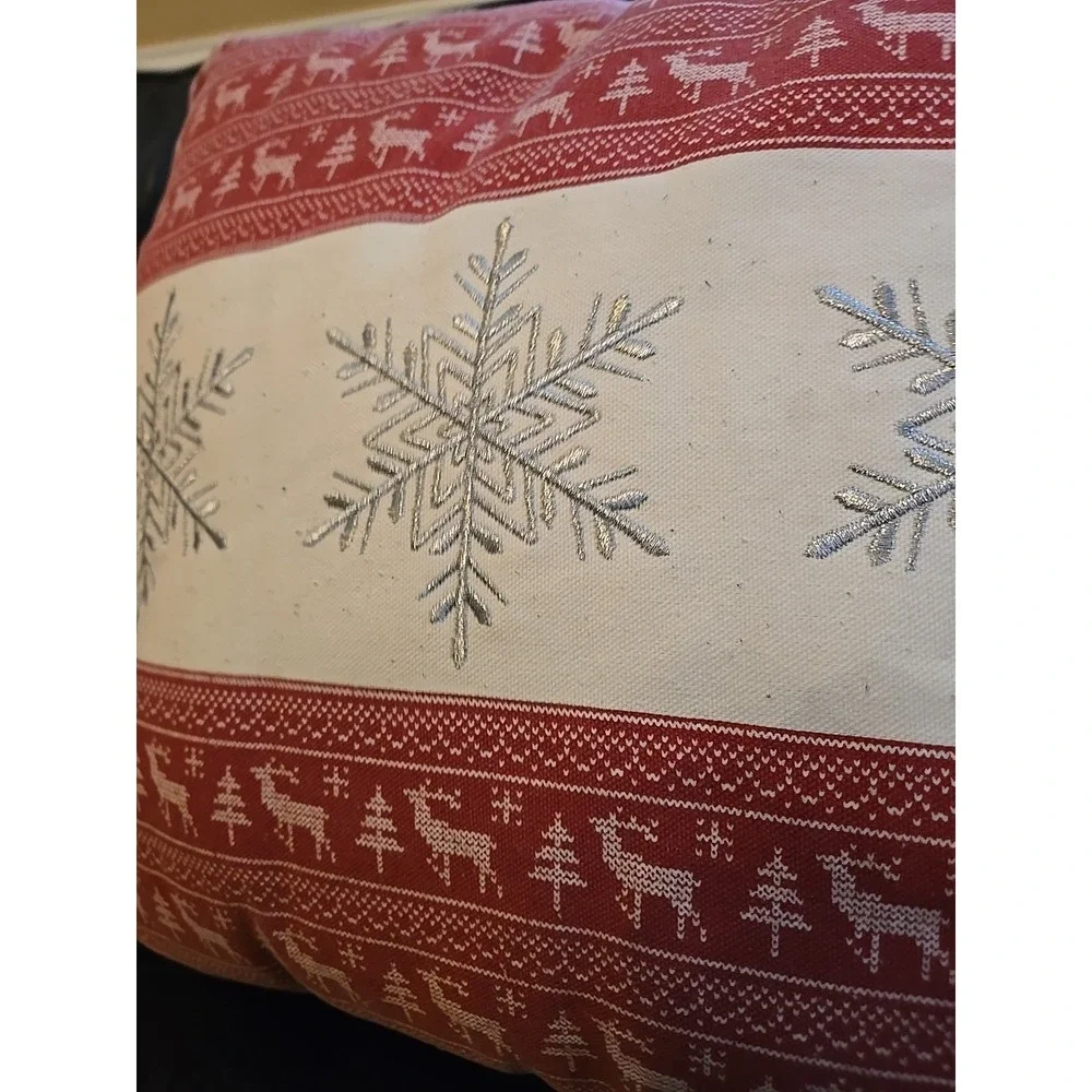 Pair Christmas Holiday Decorative Throw Pillow Snowflakes Reindeer 16x16